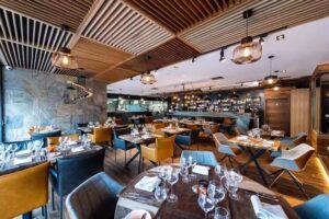 1820 Urban Lounge & Restaurant