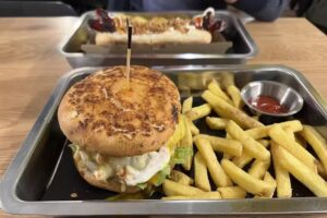 19th Alley Burger & Co.