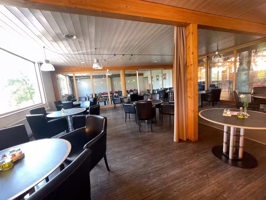 Ali&rsquo;s Grill-Bar