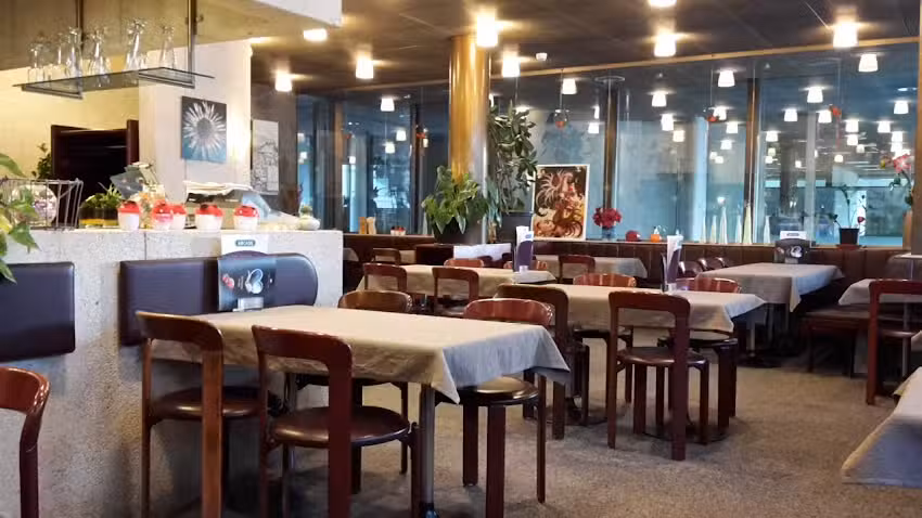 Arcade Restaurant & Bar