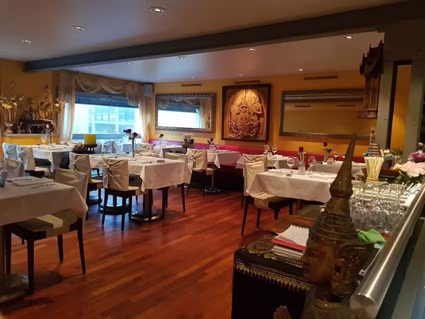 Arunie Thai Restaurant
