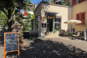 ASIAN FLAVOUR Restaurant