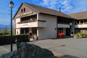 Auberge de Compesi&egrave;res