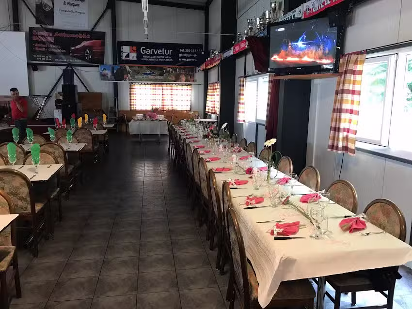 Aux Plaisir Gourmand &ndash; Associa&ccedil;ao Portuguesa Aigle