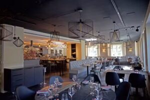 Barf&uuml;sser Sushi Bar & Lounge Adliswil