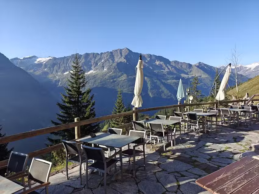 Berghaus T&auml;lli Restaurant