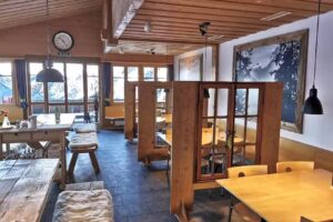 Bergst&uuml;bli by Berghotel Oeschinensee