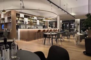 Bluma Bar & Restaurant