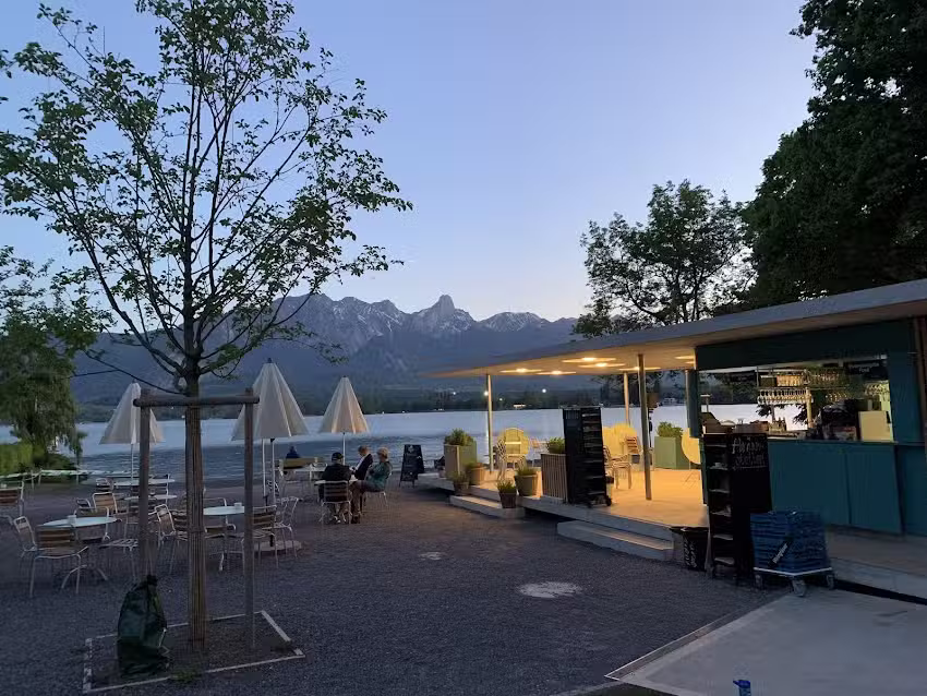 Buvette am See H&uuml;nibach