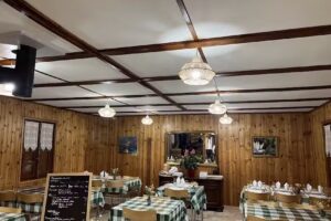 Buvette des Ombrins &ndash; Tonton Leon