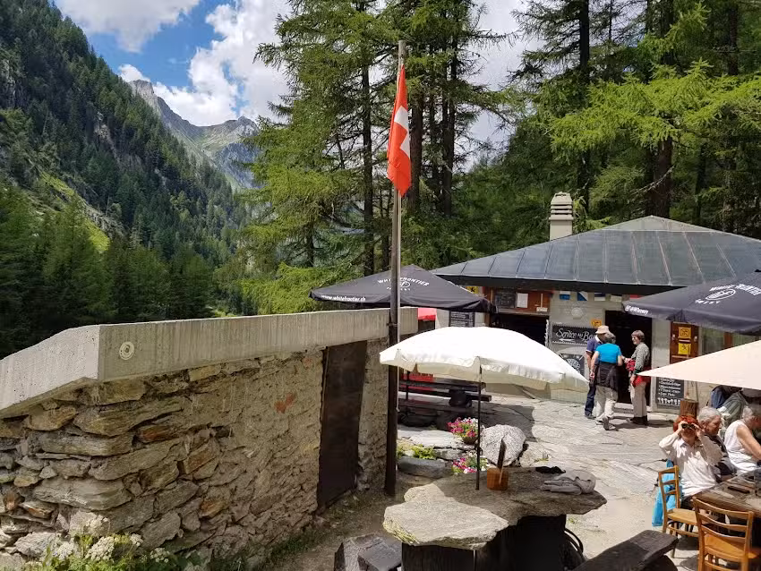 Buvette du Glacier du Trient