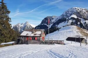 Cabane de la Sarouche