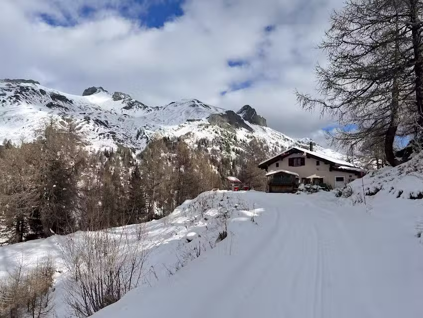 Cabane de la Ti&egrave;che