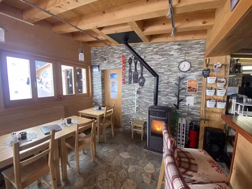 Cabane des Cr&ecirc;tes