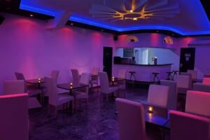 Caf&eacute; Bar Stai Un Pic