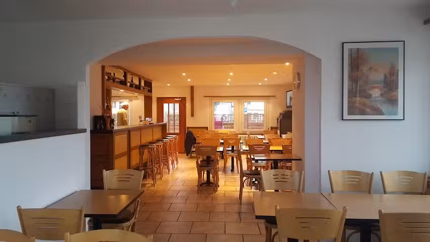 Caf&eacute; de la Place