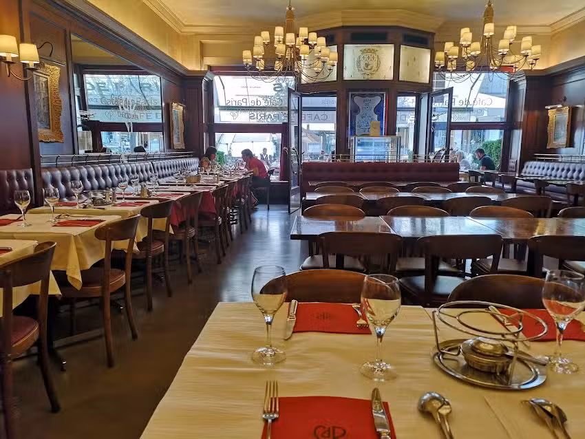 Caf&eacute; de Paris &ndash; Chez Boubier