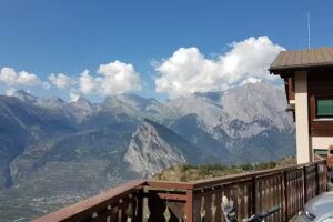 Caf&eacute; des Alpes