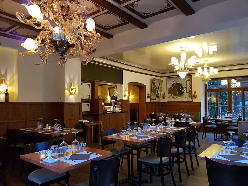 Caf&eacute; des Alpes &ndash; Chez Massimo