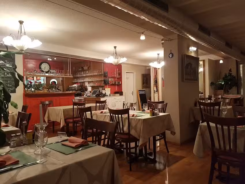 Caf&eacute; des Alpes