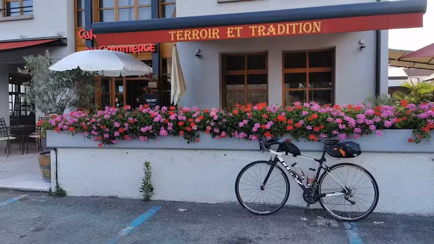 Caf&eacute; du Commerce