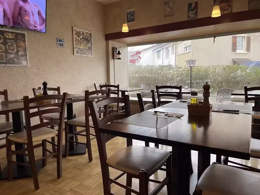 Caf&eacute; Flora &ndash; mangia e bevi