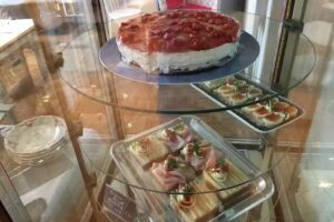 Caf&eacute; Hirschen, Gemeinn&uuml;tziger Frauenverein