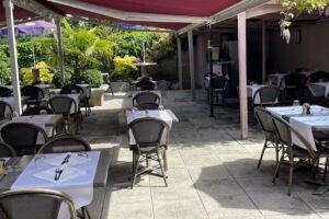 Caf&eacute; Restaurant de Grange-Canal