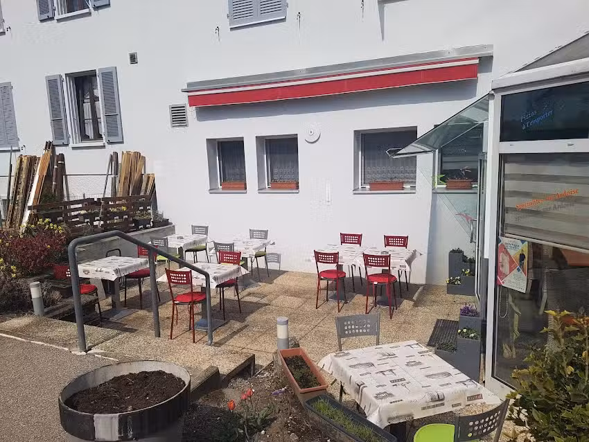 Caf&eacute; Restaurant de l&rsquo;Etoile