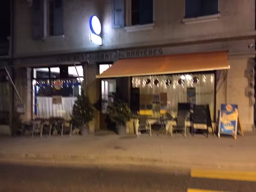 Caf&eacute;-Restaurant des Bray&egrave;res