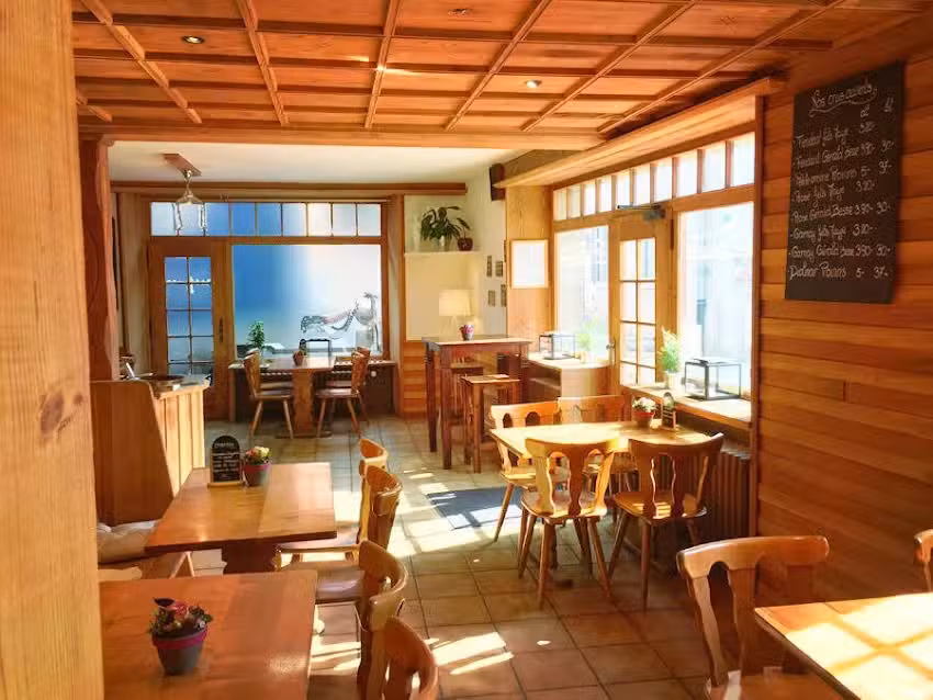 Caf&eacute;-Restaurant des Fontaines