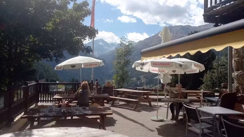 Caf&eacute;-Restaurant L&rsquo;&eacute;cureuil