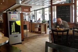 Caf&eacute;-restaurant Le Centre SA