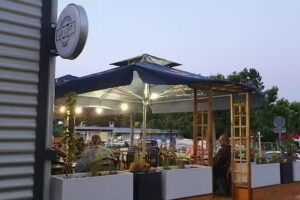 Caf&eacute; Restaurant Le Loft