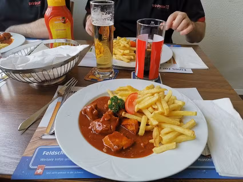 Caf&eacute; Restaurant Stop