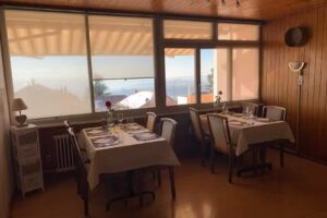 Caf&eacute;-restaurant VITORIA, Marta Pereira Oliveira