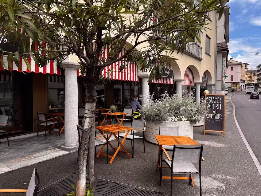 Caffeteria, Bar & Ristorante Leoncavallo
