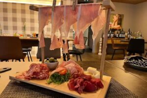 Casa Linda (Tapas Restaurant)