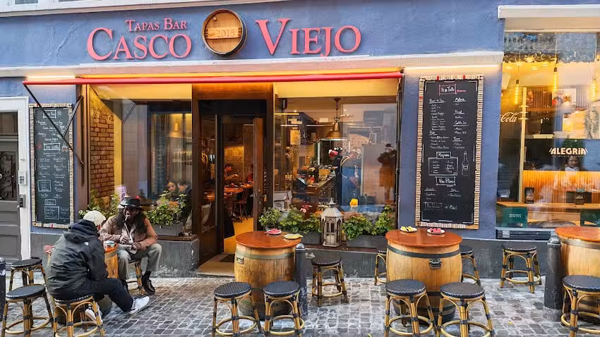 Casco Viejo Tapas Bar