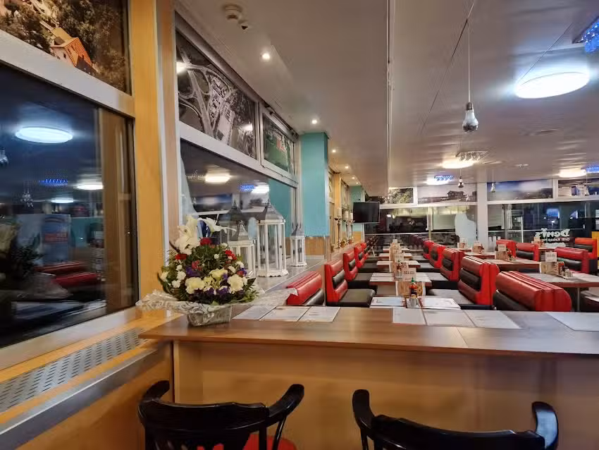 Deni&rsquo;s Grill Kebap Haus