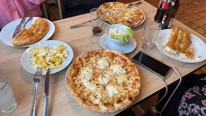 DiVaDiS Italienische- Balkanische K&uuml;che, Burek, Cevapcici, Pizza, Pide