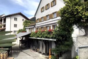 DOMAINE DONATSCH &ndash; Winzerstube &laquo;zum Ochsen&raquo;