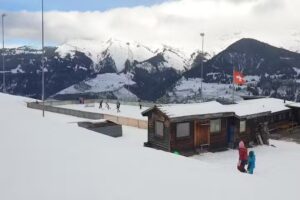 Eisbahnh&uuml;ttli | Natureisfeld Tschiertschen