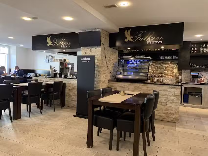 Falken Pizza
