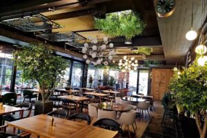 Fantasia Grill & Lounge