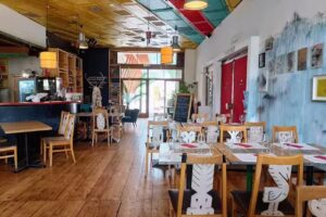 Ferme-Asile, Le Restaurant