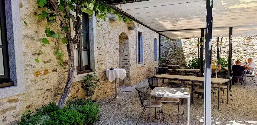 Fidaser SA c/o Osteria Castello-Sasso Corbaro