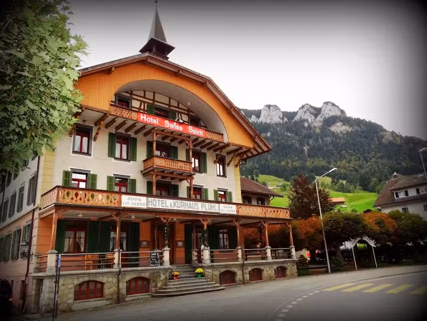 FL&Uuml;HLI Hotel Kurhaus