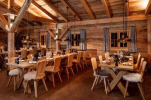 Fondue & Event Chalet Max