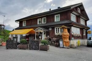 Fyrabigbeizli N&auml;gelisg&auml;rtli